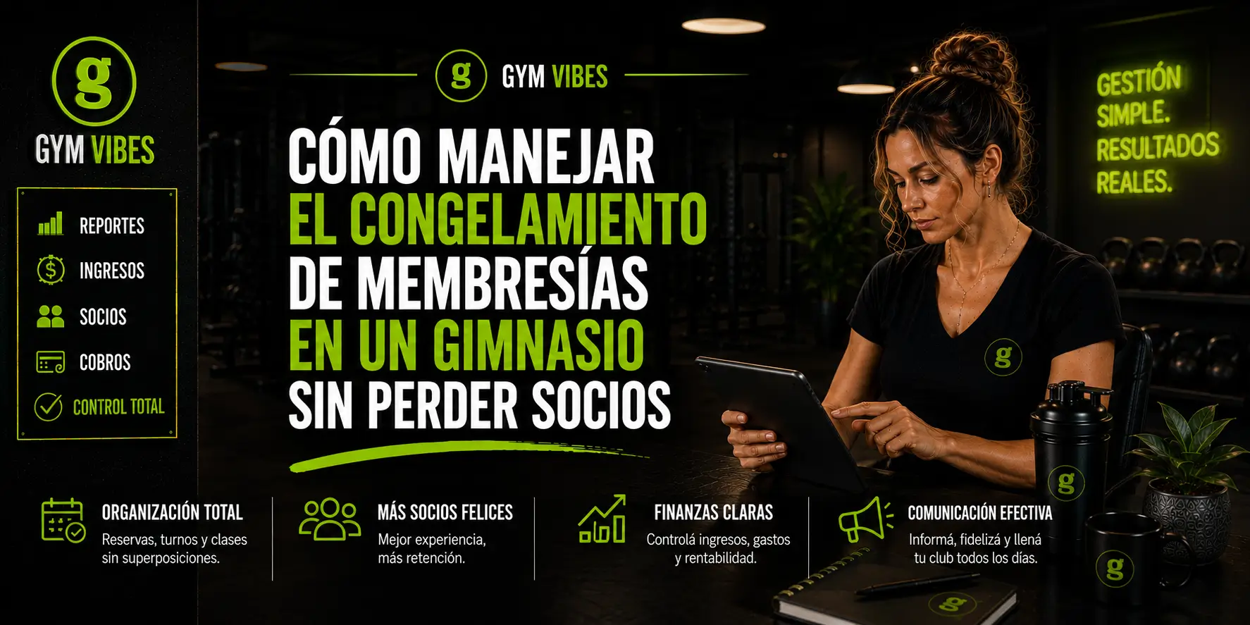 persona gestionando software en su gimnasio